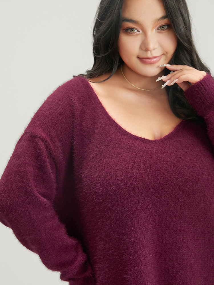 Plus Size Solid Super Soft Plush Knit Split Hem Heather Knit Top Eggplant Women Elegant Loose Long Sleeve Deep V-neck Dailywear Pullovers BloomChic 14-16/1X 