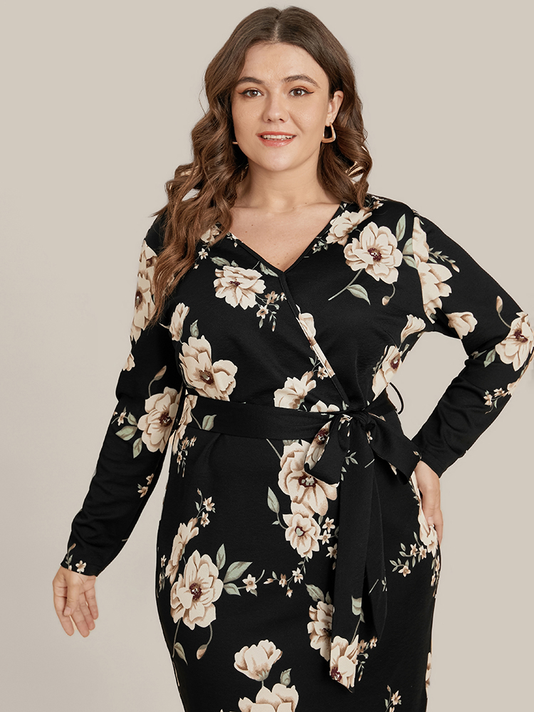 Plus Size Women Dailywear Floral Belted Regular Sleeve Long Sleeve V-neck Belt Elegant Dresses BloomChic 