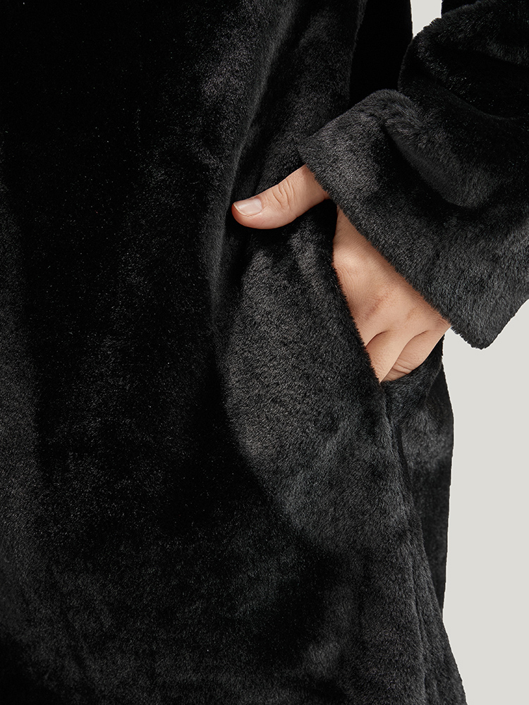Plus Size Solid Pocket Faux Fur Button Front Coat Women Black Party Pocket Ladies Going out Winter Coats BloomChic 10/M 