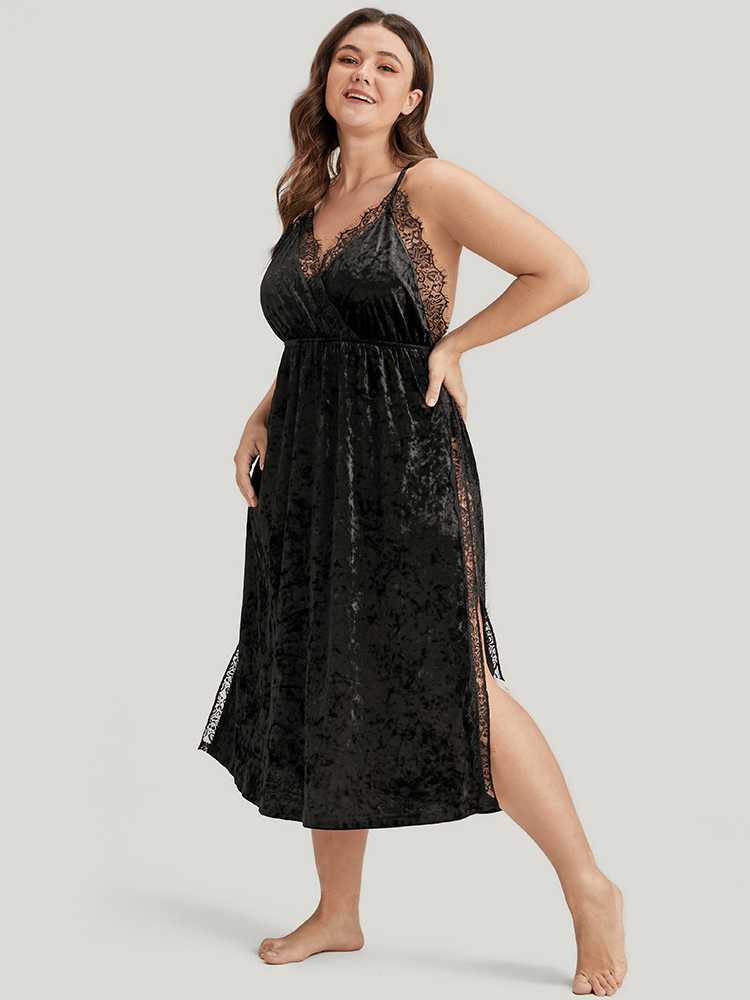 

Plus Size Solid Contrast Lace Split Velvet Cami Night Dress Women Black Elegant Plain Lace Spaghetti Strap Loungewear BloomChic