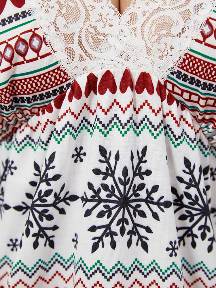 

Plus Size Snowflake Print Contrast Lace Backless Short Dress Women Multicolor Elegant Graphic-Christmas Patchwork V-neck Loungewear BloomChic