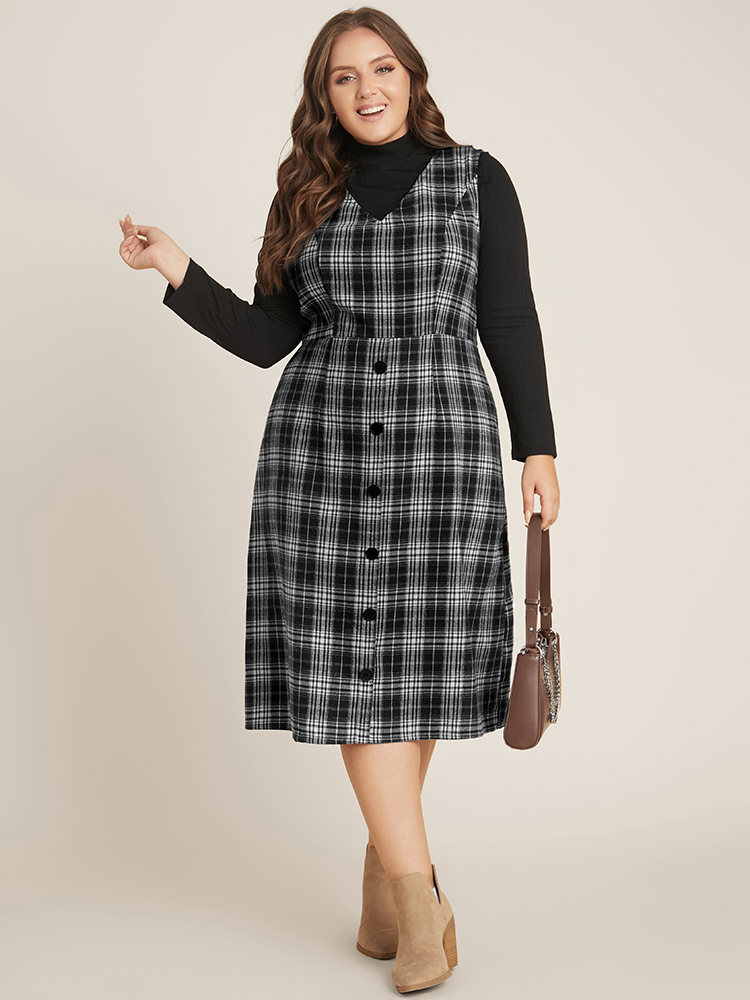 

Plus Size Plaid Sleeveless Button Detail Dress Without Sweater Black Women Office Button V-neck Sleeveless Curvy Midi Dress BloomChic