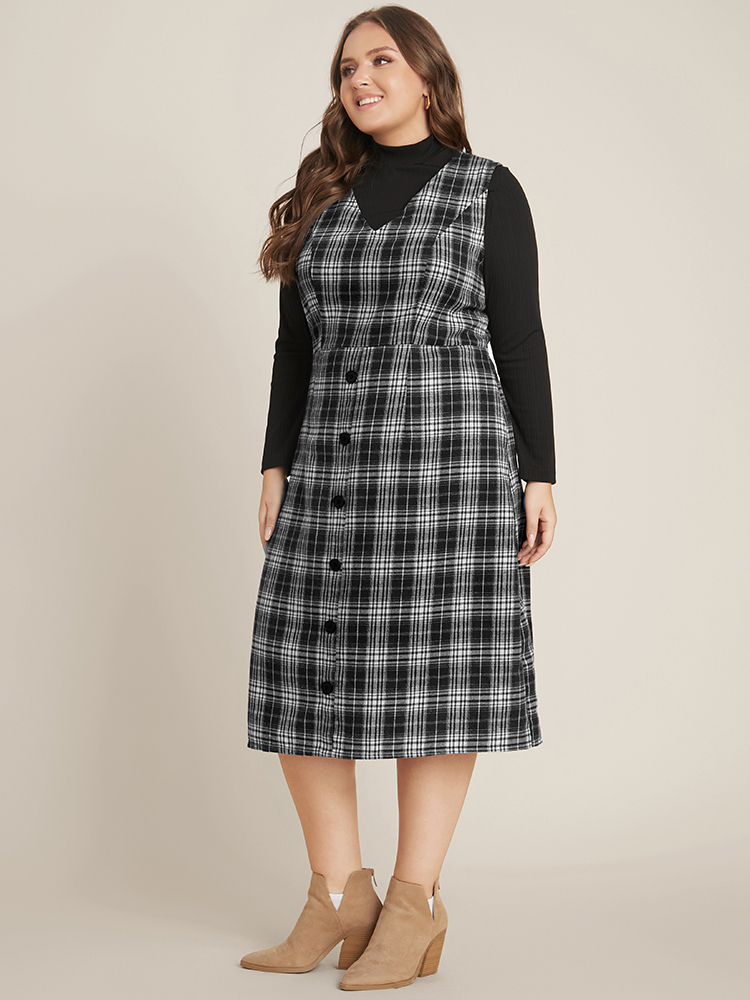 

Plus Size Plaid Sleeveless Button Detail Dress Without Sweater Black Women Office Button V-neck Sleeveless Curvy Midi Dress BloomChic