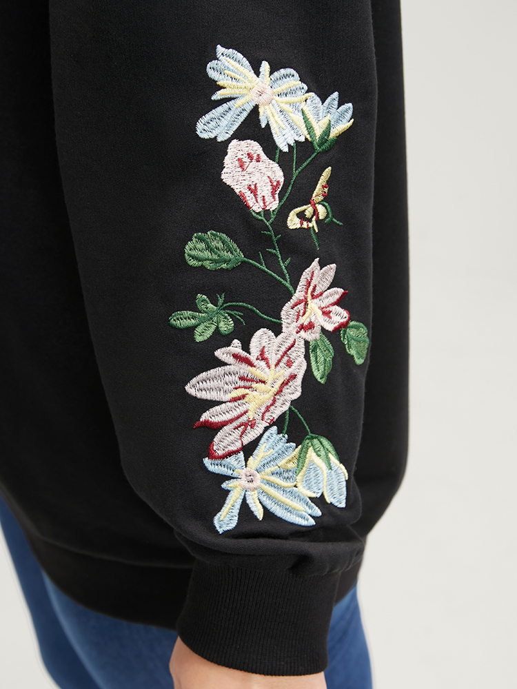 Plus Size Floral Embroidered V Neck Drop Shoulder Sweatshirt Women Black Casual Embroidered V-neck Dailywear Sweatshirts BloomChic 18-20/2X 