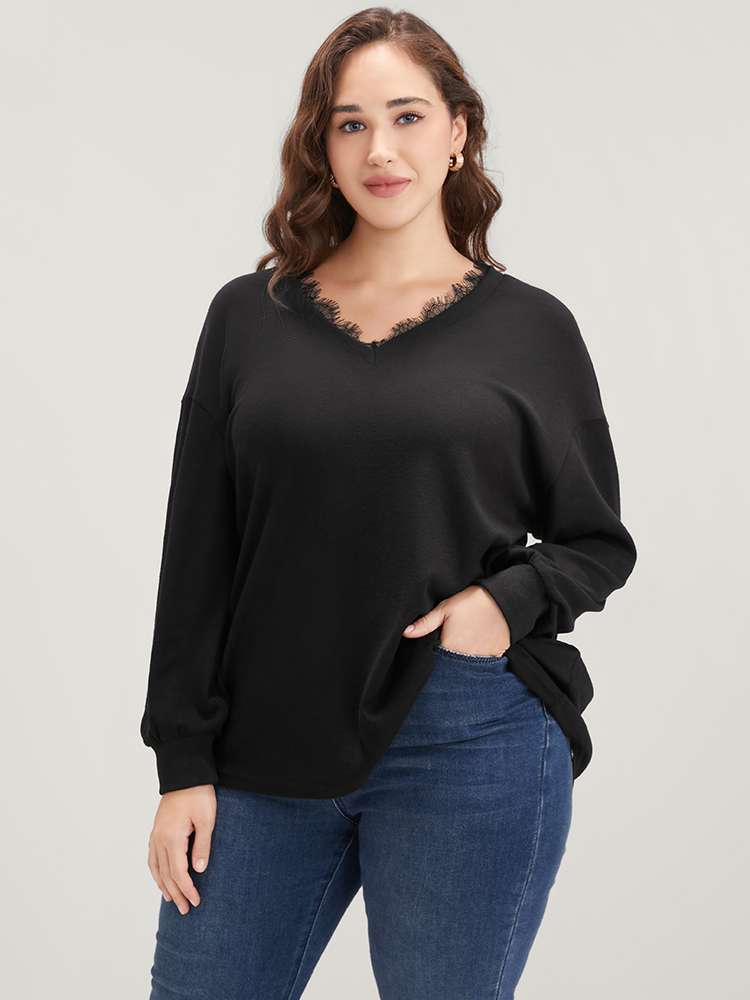 Plus Size Women Dailywear Plain Lace Regular Lantern Sleeve Long Sleeve V-neck Elegant Sweatshirts BloomChic 