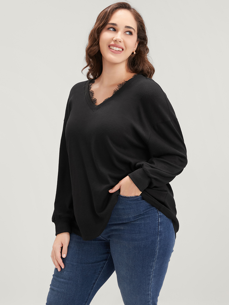 Plus Size Women Dailywear Plain Lace Regular Lantern Sleeve Long Sleeve V-neck Elegant Sweatshirts BloomChic 