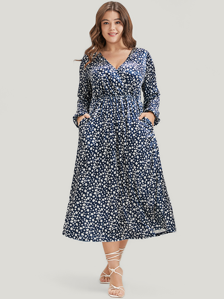 Plus Size Ditsy Floral Pocket Lantern Sleeve Wrap Velvet Dress Indigo Women Elegant Elastic Waist V-neck Long Sleeve Curvy Midi Dress BloomChic 18-20/2X 