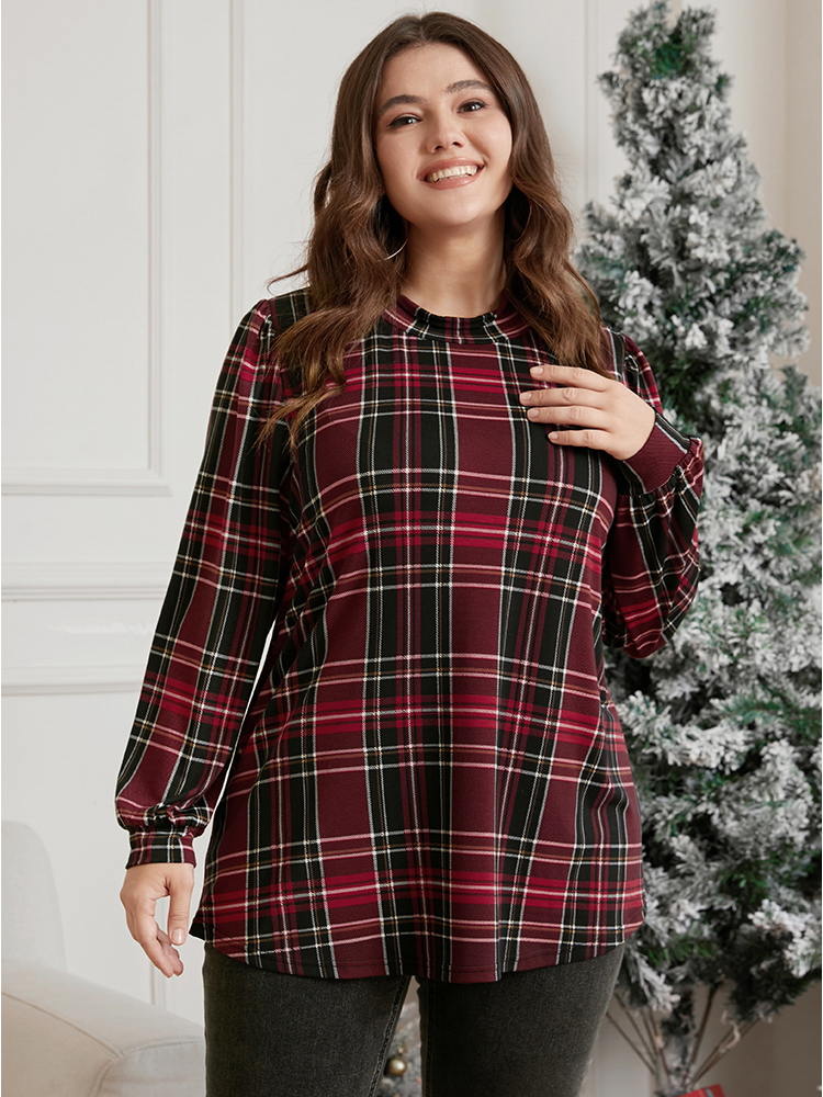 

Plus Size Plaid Lantern Sleeve Mock Neck Long Tee Scarlet Women Elegant Printed Plaid Mock Neck Dailywear T-shirts BloomChic