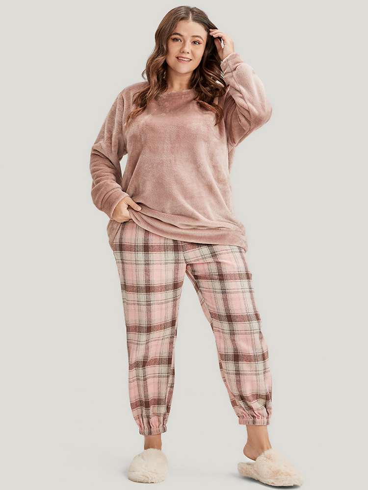 

Plus Size Solid Flannel Round Neck Plaid Pajama Set Women Russet Plaid Elastic Waist Long Sleeve Round Neck Casual Loungewear Sets BloomChic