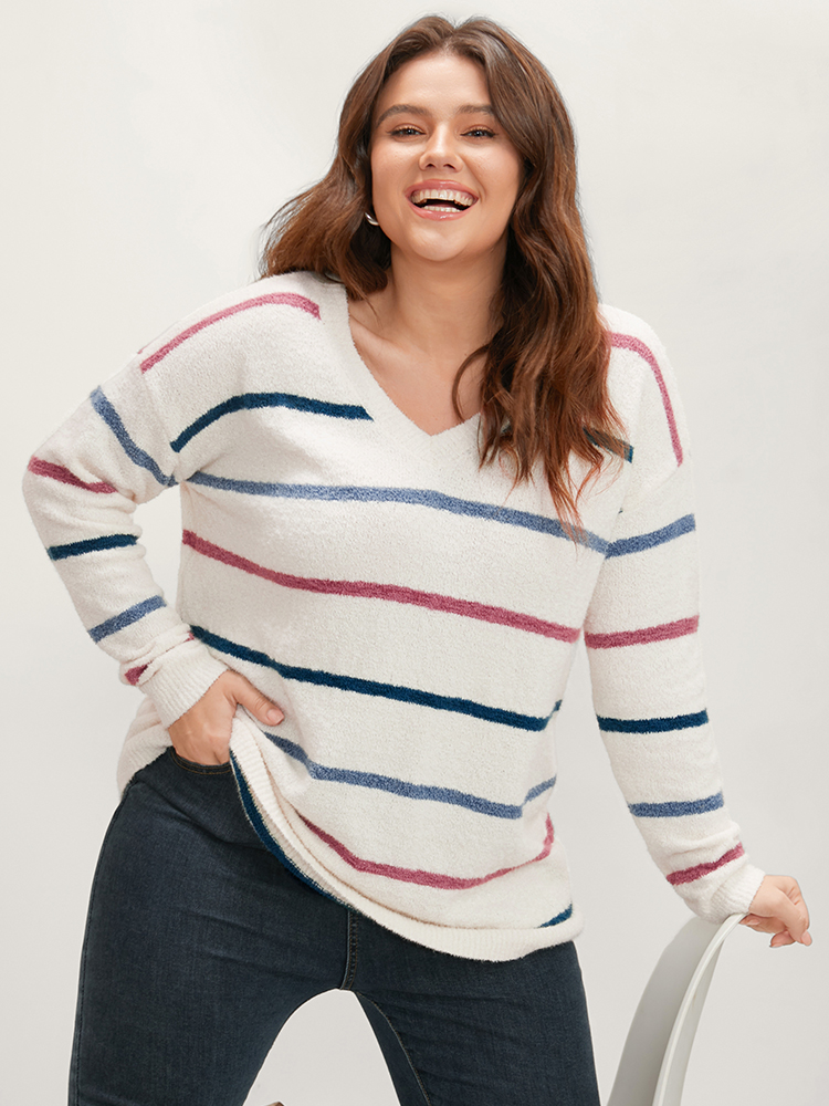 

Plus Size Striped Contrast Super Soft Knit V Neck Fluffy Knit Top Ivory Women Elegant Loose Long Sleeve V-neck Dailywear Pullovers BloomChic