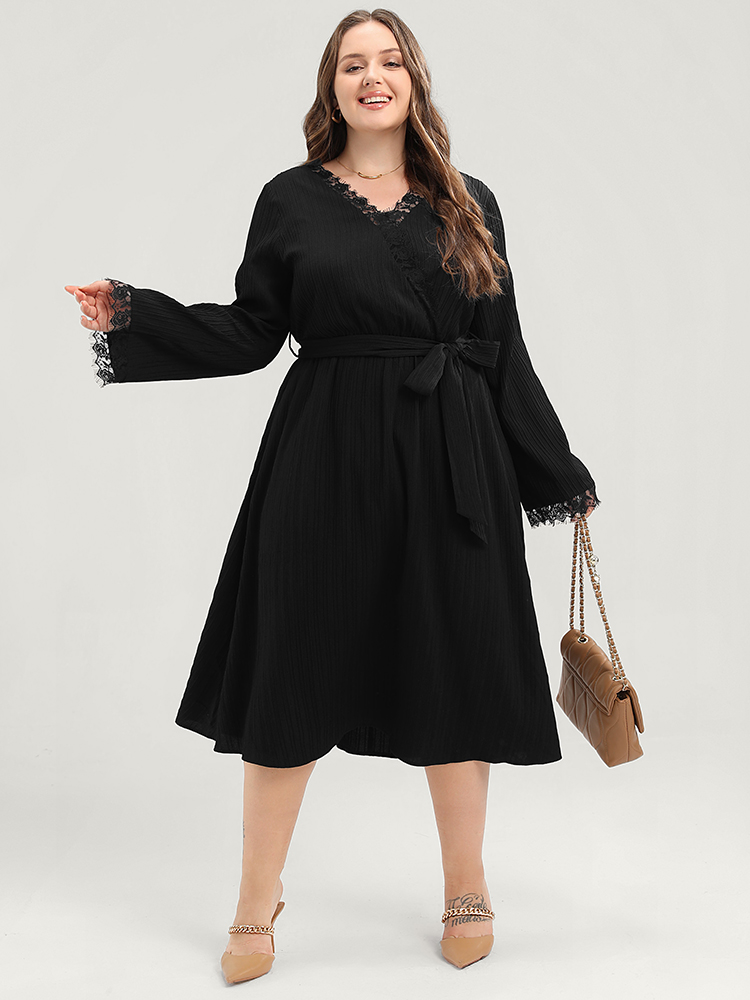 

Plus Size Solid Textured Bell Sleeve Pocket Contrast Lace Belted Dress Black Women Elegant Lace V-neck Long Sleeve Curvy Midi Dress BloomChic