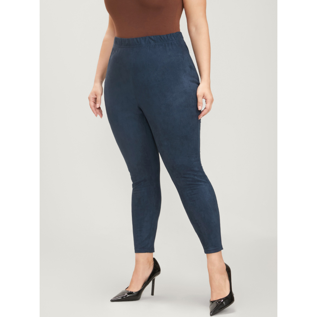 Plus Size Solid Elastic Waist Suede Leggings Women Indigo Casual High stretch Mid Rise Dailywear Leggings BloomChic