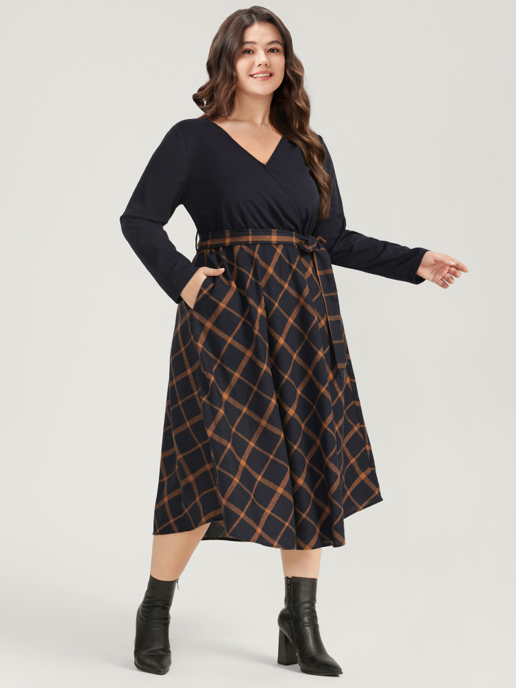 

Plus Size Plaid Patchwork Pocket Belted Surplice Neck Dress Indigo Women Elegant Belted V-neck Long Sleeve Curvy Midi Dress BloomChic