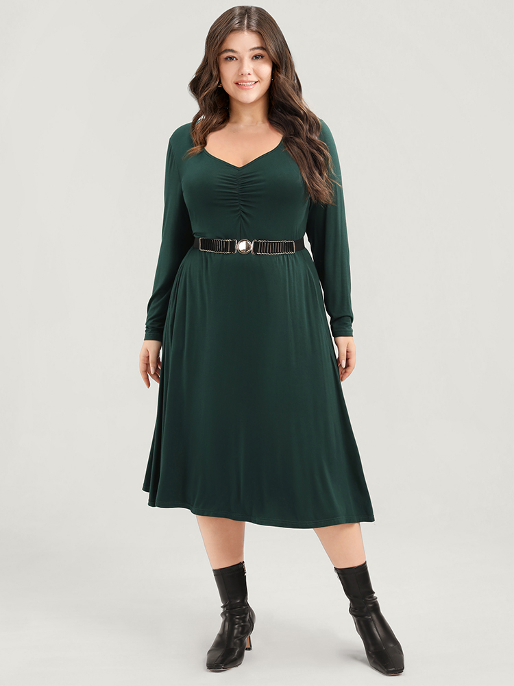 

Plus Size Solid Pocket Gathered V Neck Midi Dress Without Belt ArmyGreen Women Elegant Gathered V-neck Long Sleeve Curvy Midi Dress BloomChic