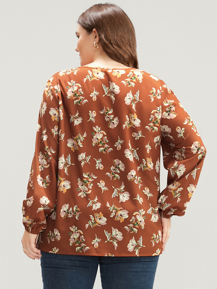 Plus Size Women Dailywear Silhouette Floral Print Ruffles Lantern Sleeve Long Sleeve V-neck Elegant Blouses BloomChic 