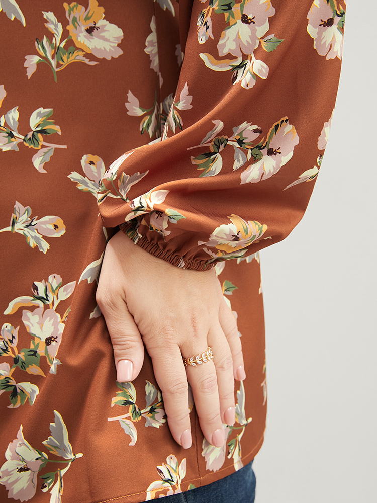 Plus Size Women Dailywear Silhouette Floral Print Ruffles Lantern Sleeve Long Sleeve V-neck Elegant Blouses BloomChic 
