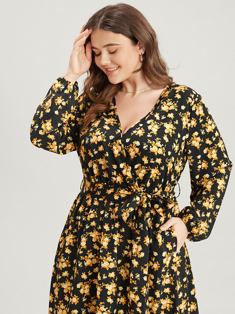 

Plus Size Floral Printed Pocket Lantern Sleeve Belted Wrap Midi Dress Black Women Elegant V-neck Long Sleeve Curvy Midi Dress BloomChic