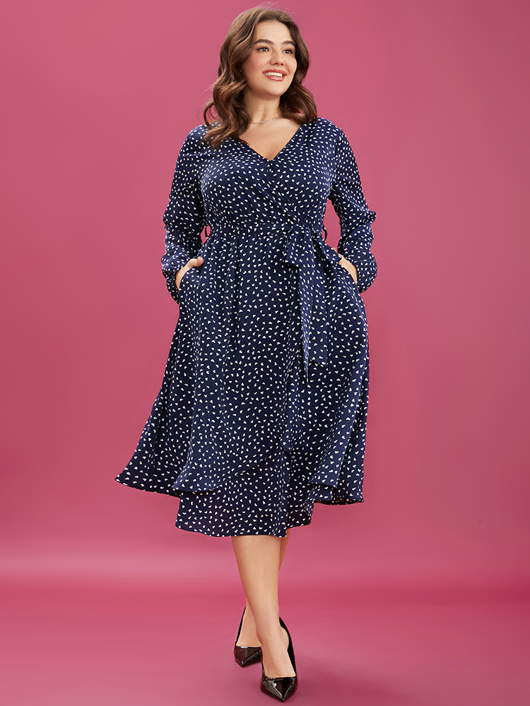 

Plus Size Heart Print Surplice Neck Pocket Asymmetrical Belted Flutter Dress Navy Women Elegant Pocket V-neck Long Sleeve Curvy Midi Dress BloomChic