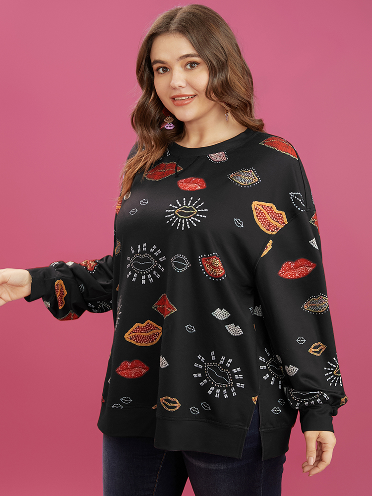 

Plus Size Lip Print Split Hem Drop Shoulder Sweatshirt Women Black Casual Slit Round Neck Dailywear Sweatshirts BloomChic