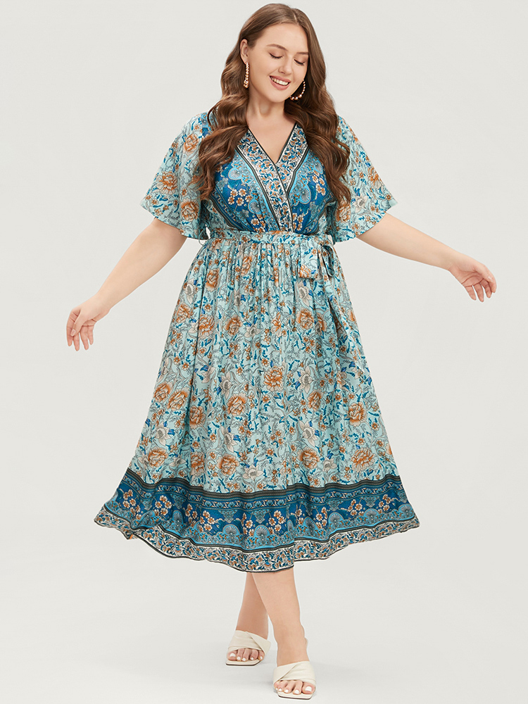 

Plus Size Floral Print Pocket Ruffles Belted Surplice Neck Dress Turquoise Women Vacation Pocket V-neck Short sleeve Curvy Midi Dress BloomChic