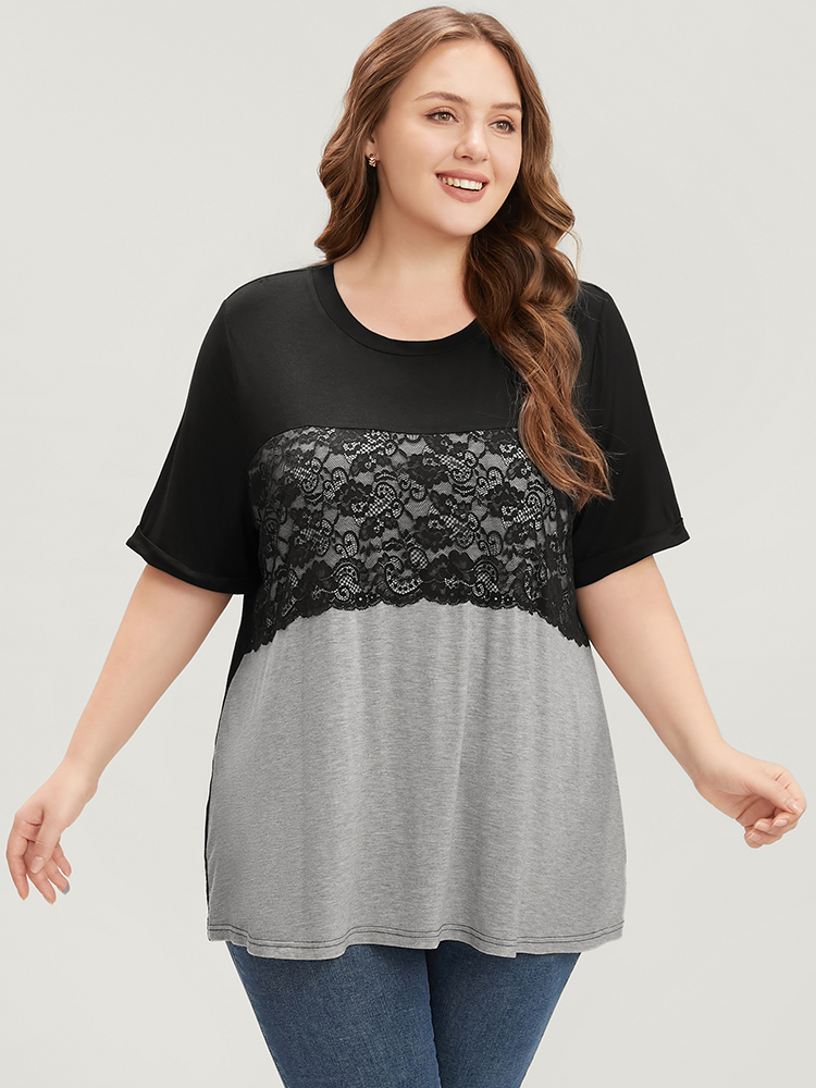 Plus Size Women Dailywear Colorblock Contrast Regular Sleeve Short sleeve Round Neck Elegant T-shirts BloomChic 
