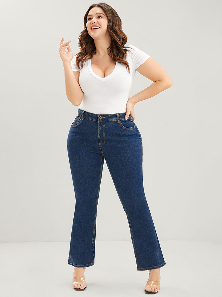 

Plus Size Bootcut Slightly Stretchy High Rise Dark Wash Jeans Women Indigo Casual Plain Plain Low stretch Pocket Jeans BloomChic