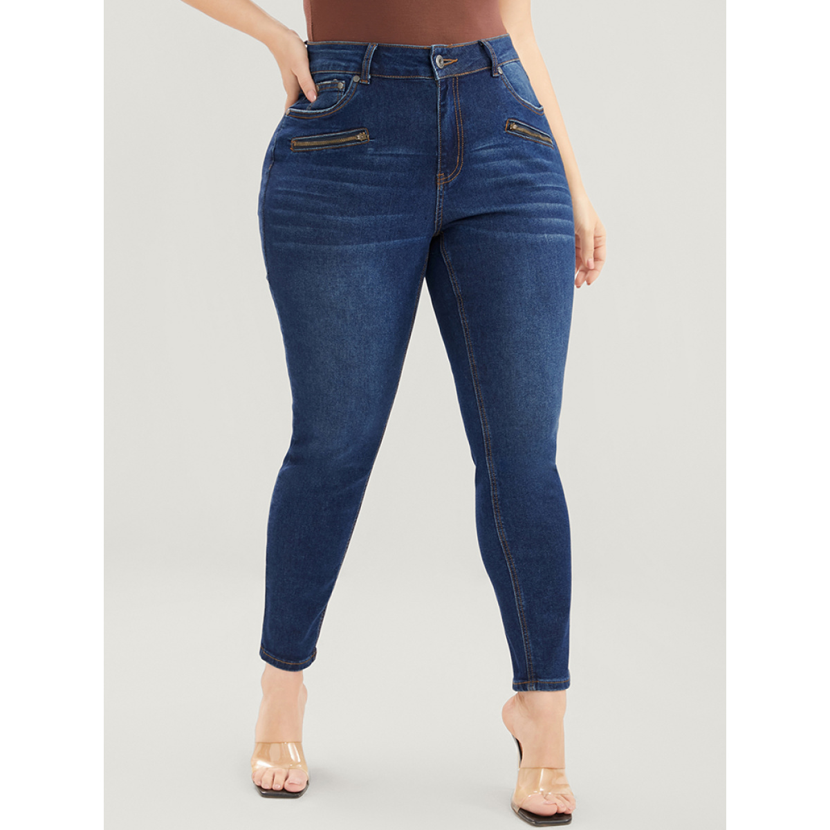 

Plus Size Skinny Slightly Stretchy High Rise Dark Wash Zipper Front Jeans Women Indigo Casual Plain Zipper Low stretch Pocket Jeans BloomChic
