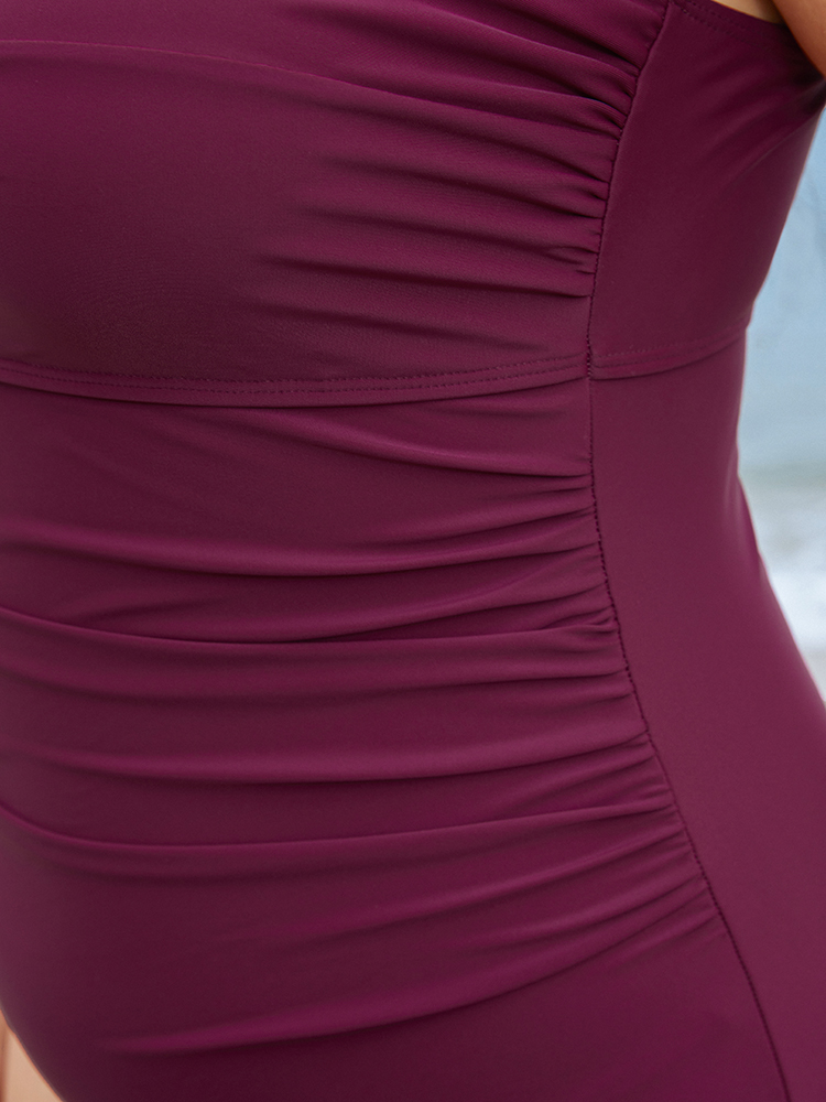 Plus Size Crossover Front Sculpt Waist One Piece Swimsuit Women`s Swimwear RedViolet Vacation Adjustable Straps Curve Bathing Suits High stretch One Pieces BloomChic 18-20/2X 