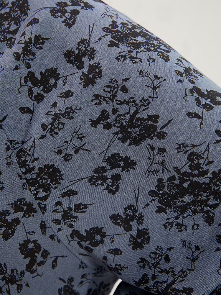 Plus Size Stone Floral Print Lantern Sleeve Tie V Neck Blouse Women Elegant Elbow-length sleeve V-neck Dailywear Blouses BloomChic 10/M 