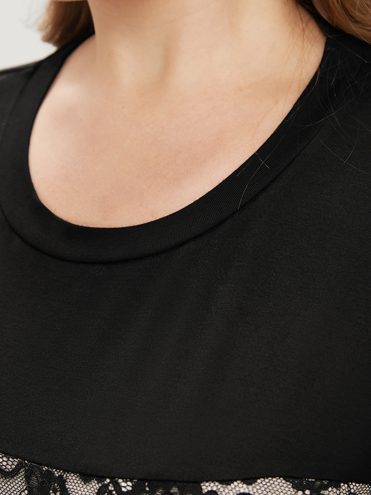 Plus Size Women Dailywear Colorblock Contrast Regular Sleeve Short sleeve Round Neck Elegant T-shirts BloomChic 