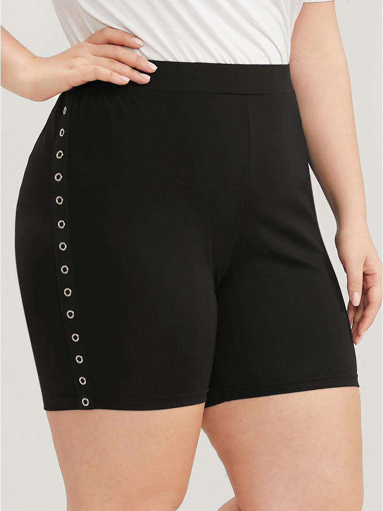 

Plus Size Plain Studded Detail Elastic Waist Shorts Women Black Casual Low stretch Skinny High Rise Dailywear Leggings BloomChic