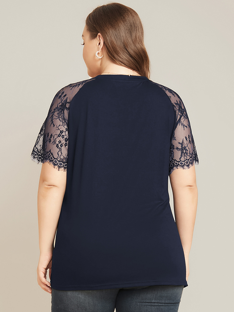 

Plus Size Solid Contrast Lace Raglan Sleeve V Neck T-shirt Midnight V-neck Short sleeve Elegant Jersey Tops