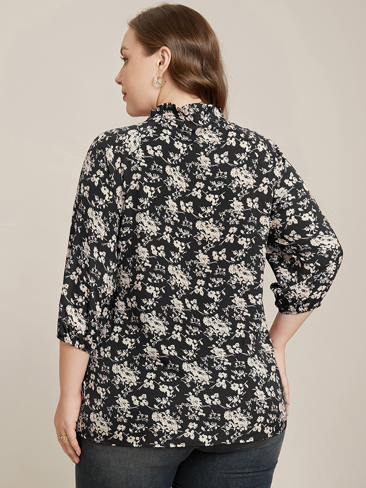 Plus Size Black Floral Print Lantern Sleeve Tie V Neck Blouse Women Elegant Elbow-length sleeve V-neck Dailywear Blouses BloomChic 18-20/2X 