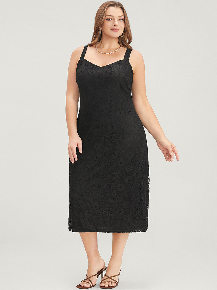 Plus Size Solid Crochet Lace Split Hem Cami Dress Black Women Glamour Spaghetti Strap Sleeveless Curvy Midi Dress BloomChic 14-16/1X 