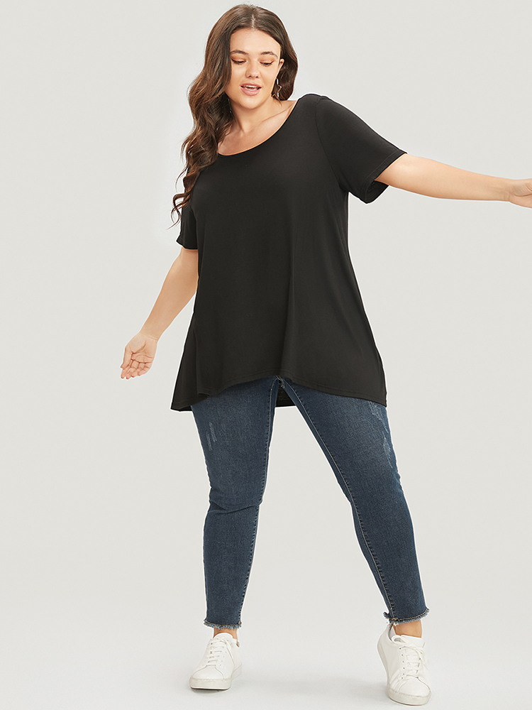 

Plus Size Plain Arc Hem Round Neck T-shirt Black Women Casual Plain Round Neck Dailywear T-shirts BloomChic