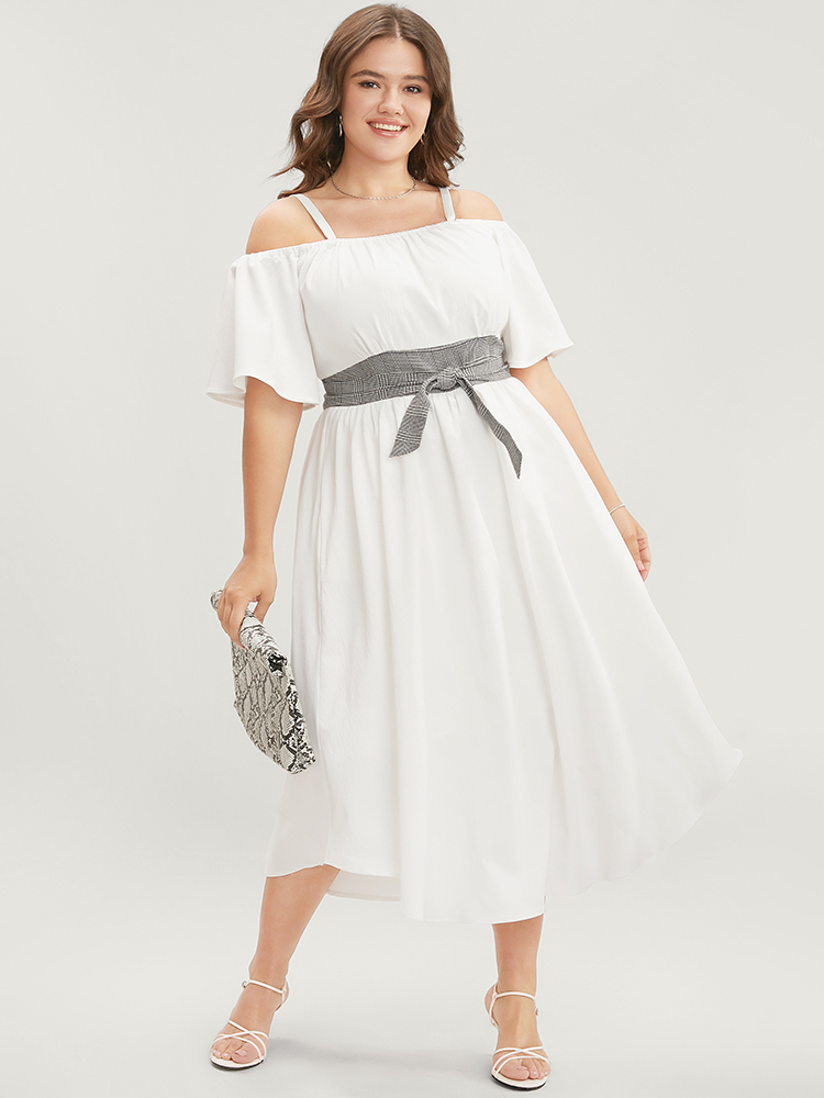 

Plus Size Plaid Patchwork Cold Shoulder Pocket Knotted Ruffles Arc Hem Dress WhiteSmoke Women Office Adjustable Straps Spaghetti Strap Half Sleeve Curvy Midi Dress BloomChic