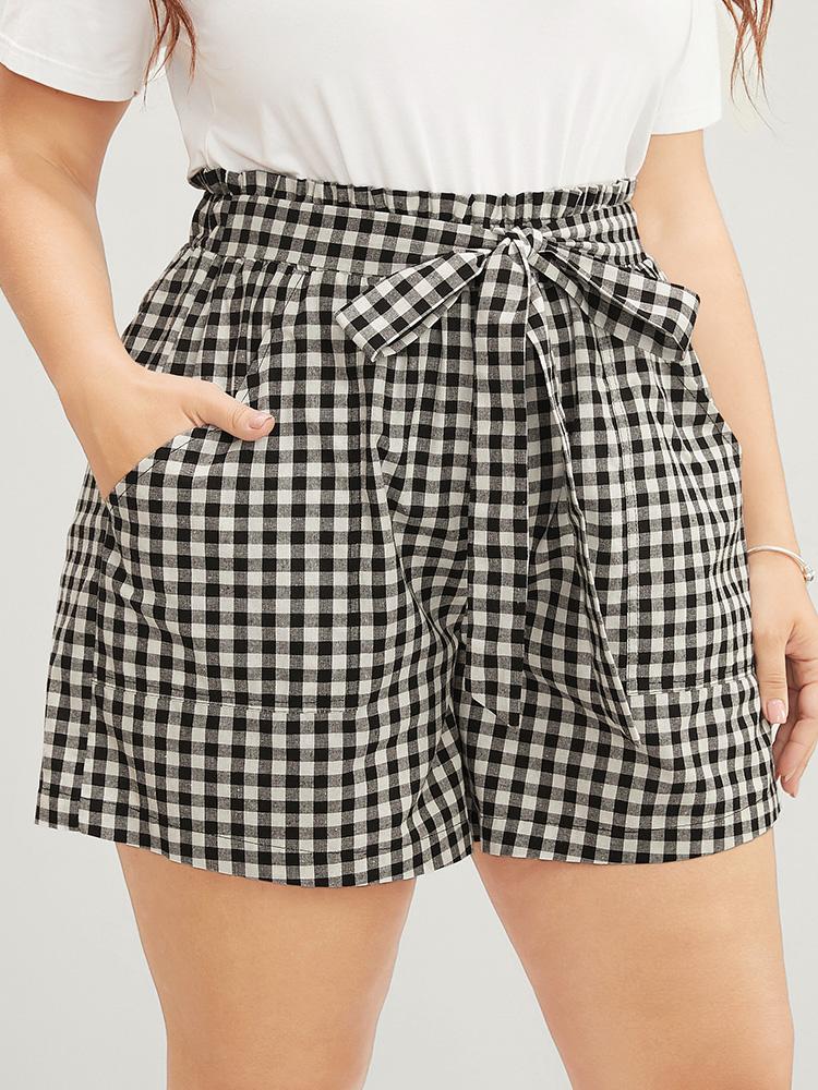Plus Size Gingham Print Pocket Knotted Front Shorts Women Multicolor Office Cross straps Loose Dailywear Shorts BloomChic 30/6X 