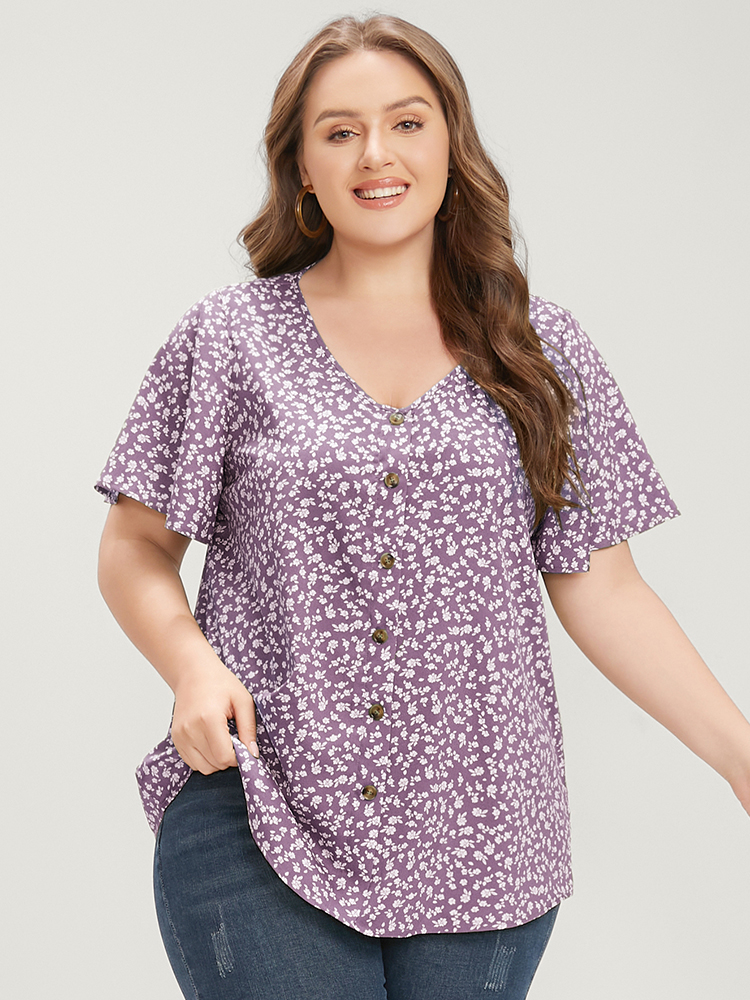 

Plus Size Mauve Ditsy Floral Ruffle Sleeve Button Detail Blouse Women Elegant Short sleeve V-neck Everyday Blouses BloomChic