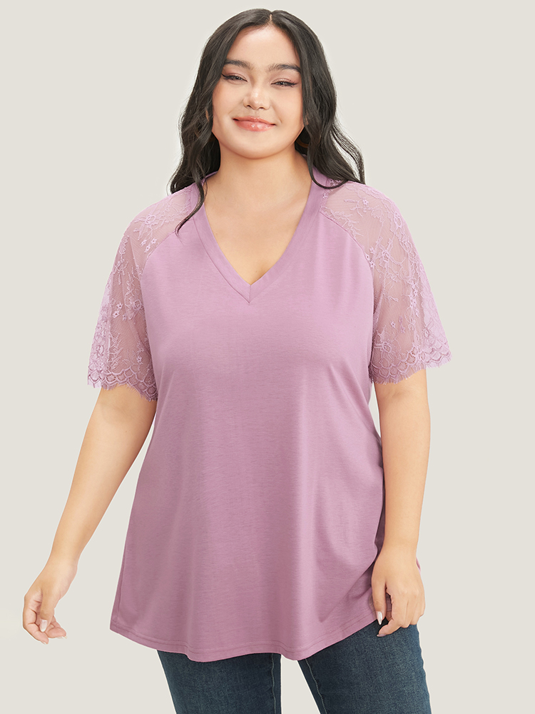 

Plus Size Solid Contrast Lace Raglan Sleeve V Neck T-shirt DustyPink V-neck Short sleeve Elegant Jersey Tops