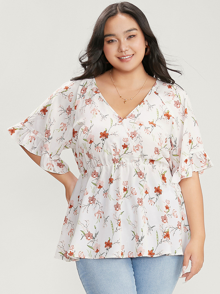 

Plus Size White Floral Print Ruffles Flounce Sleeve Surplice Neck Blouse Women Elegant Short sleeve V-neck Dailywear Blouses BloomChic