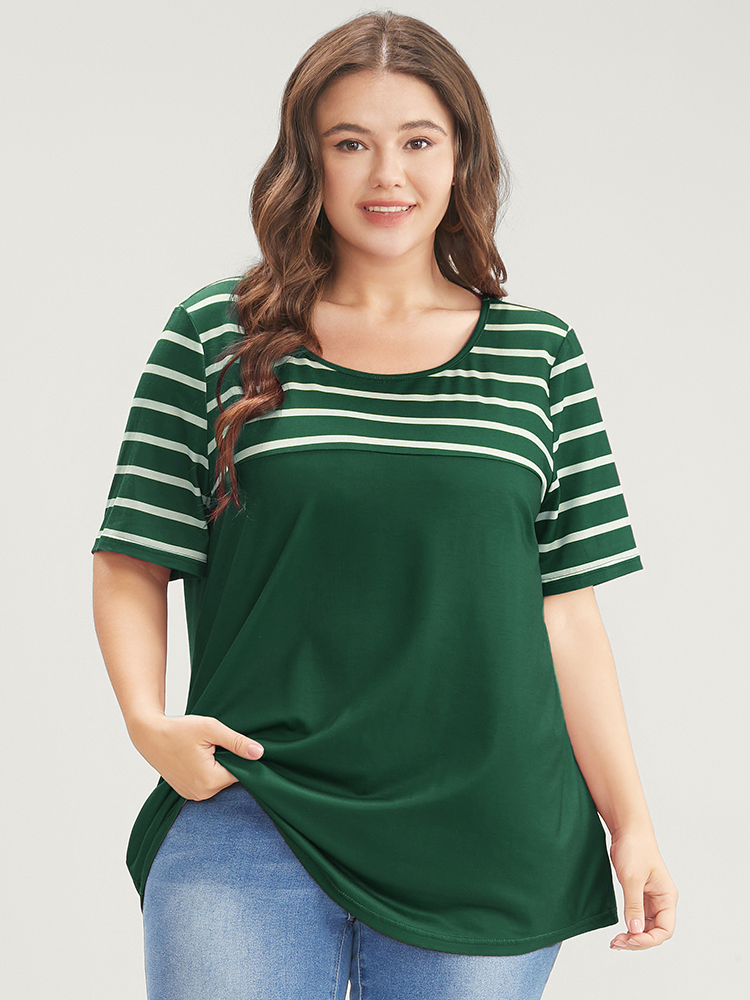Plus Size Women Dailywear Striped Regular Sleeve Short sleeve Round Neck Casual T-shirts BloomChic 