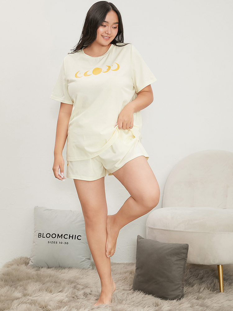 

Plus Size Moon And Star Round Neck Sleep Top Women Ivory Casual Star and moon Round Neck Pocket Loungewear BloomChic