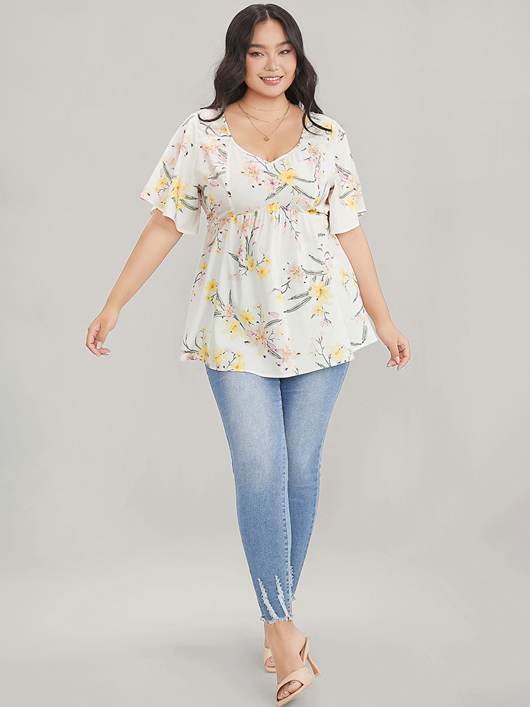 

Plus Size Ivory Floral Print V Neck Ruffle Sleeve Blouse Women Elegant Short sleeve V-neck Dailywear Blouses BloomChic