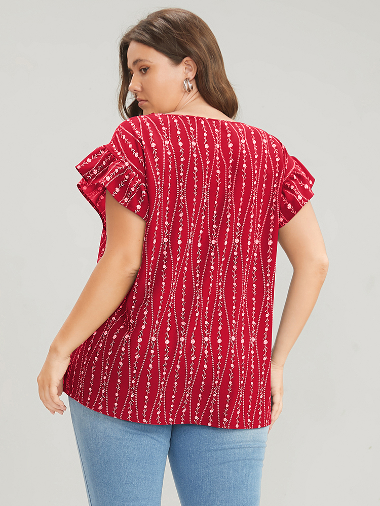 Plus Size Scarlet Floral Contrast Lace Ruffle Trim Blouse Women Elegant Short sleeve V-neck Dailywear Blouses BloomChic 12/L 