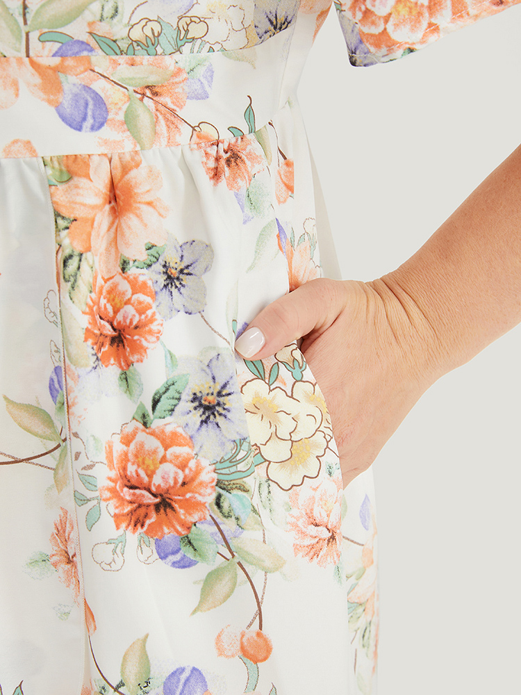 Plus Size Floral Print Cold Shoulder Pocket Split Ruffle Trim Dress WhiteSmoke Women Elegant Adjustable Straps Cold Shoulder Short sleeve Curvy Midi Dress BloomChic 14-16/1X 