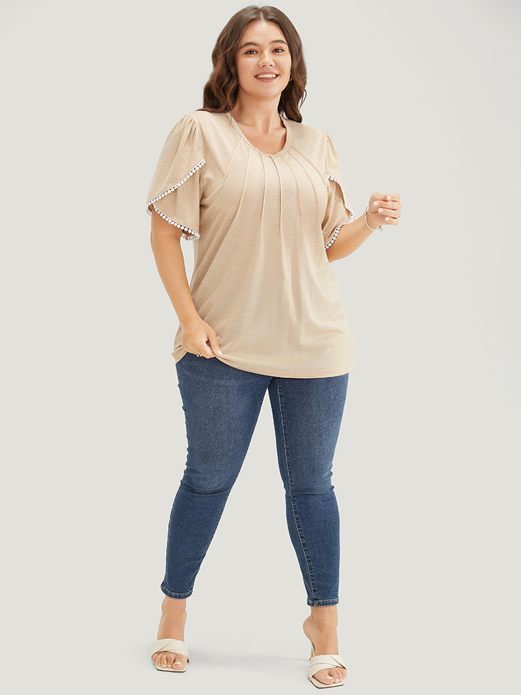 Plus Size Women Dailywear Plain Regular Sleeve Short sleeve Round Neck Elegant T-shirts BloomChic 