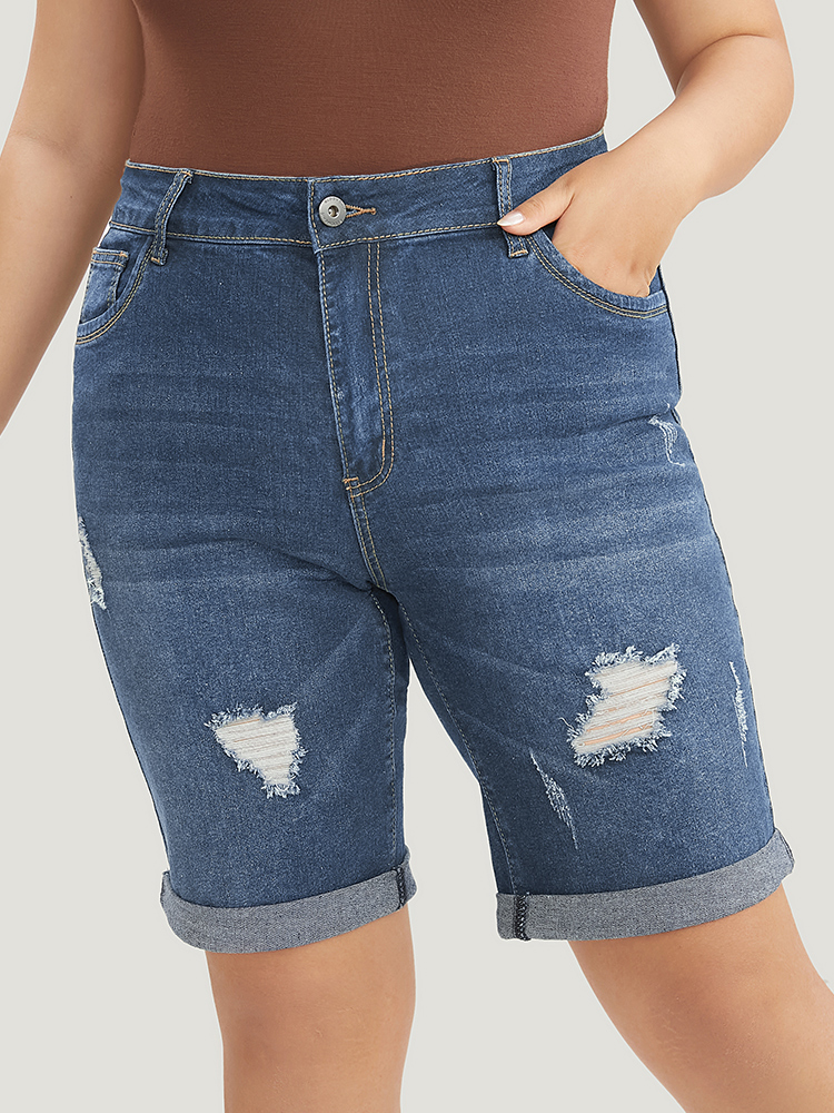 

Plus Size Slightly Stretchy High Rise Dark Wash Distressed Denim Shorts Women Stone Casual Plain Distressed Low stretch Pocket Jeans BloomChic