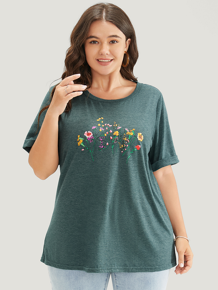 

Plus Size Floral Roll Sleeve Round Neck T-shirt DarkGreen Women Casual Natural Flowers Dailywear T-shirts BloomChic