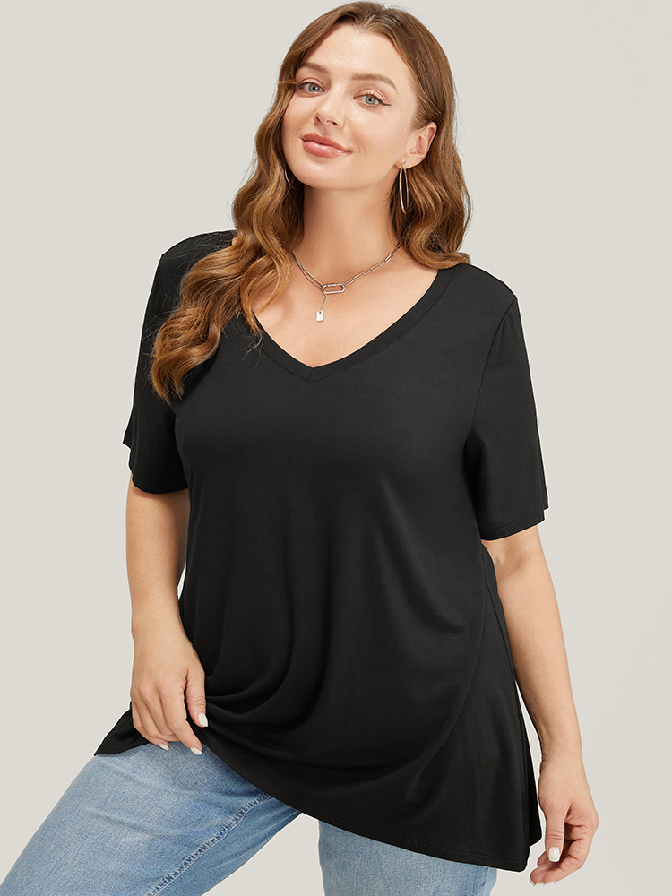 

Plus Size Supersoft Essentials Moderately Stretchy Drop Shoulder T-shirt Black Women Basics Plain V-neck Dailywear T-shirts BloomChic