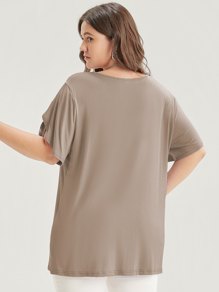 

Plus Size Plain V Neck Split Petal Sleeve T-shirt Tan Women Casual Plain V-neck Dailywear T-shirts BloomChic
